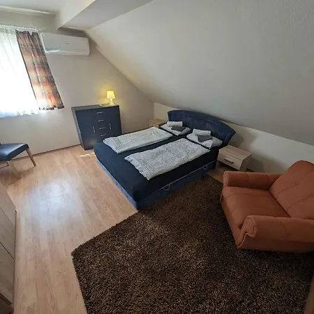 In - Balaton 35459 Prázdninový dům